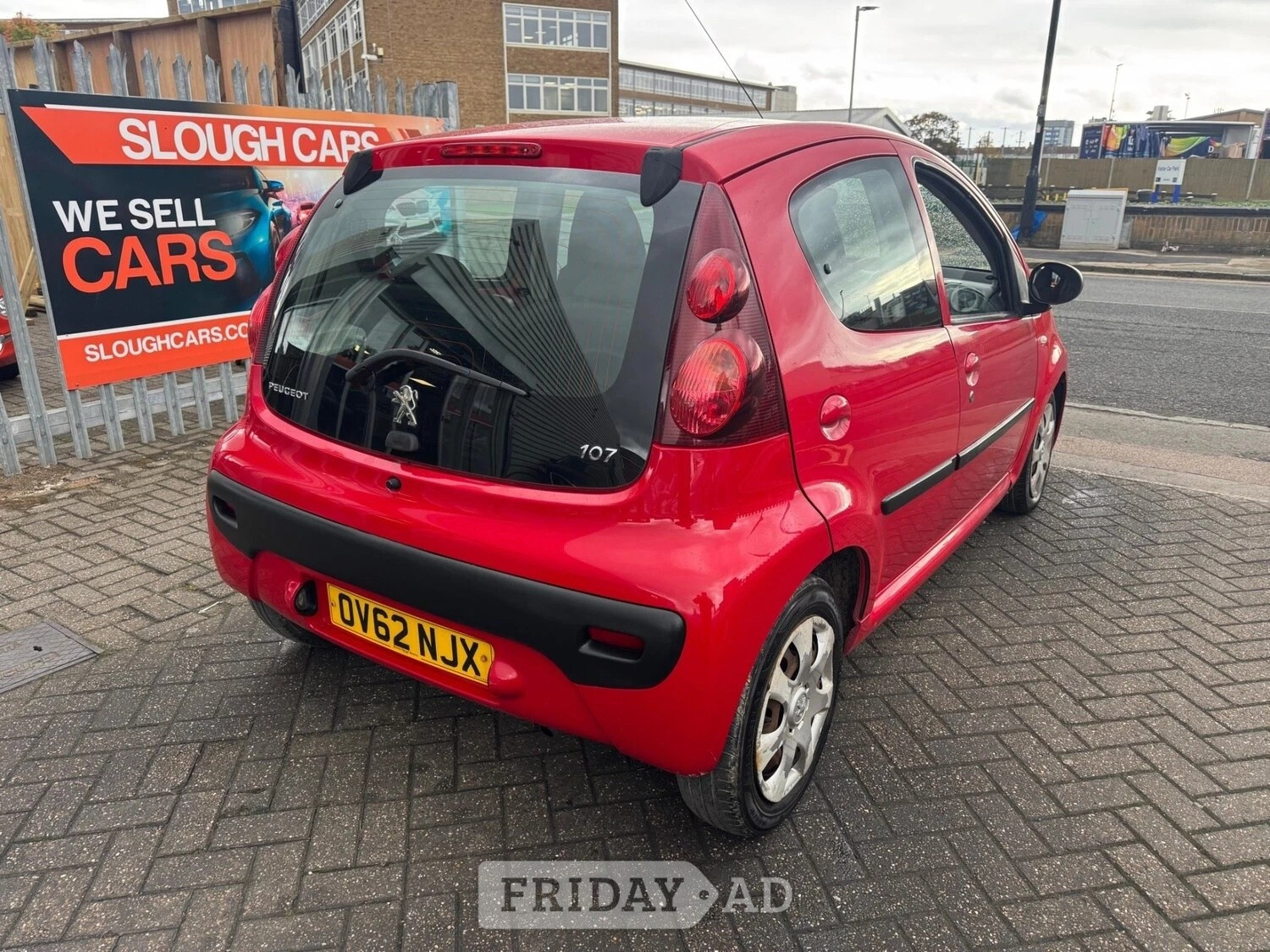 Peugeot 107 2012 - Cars in Slough