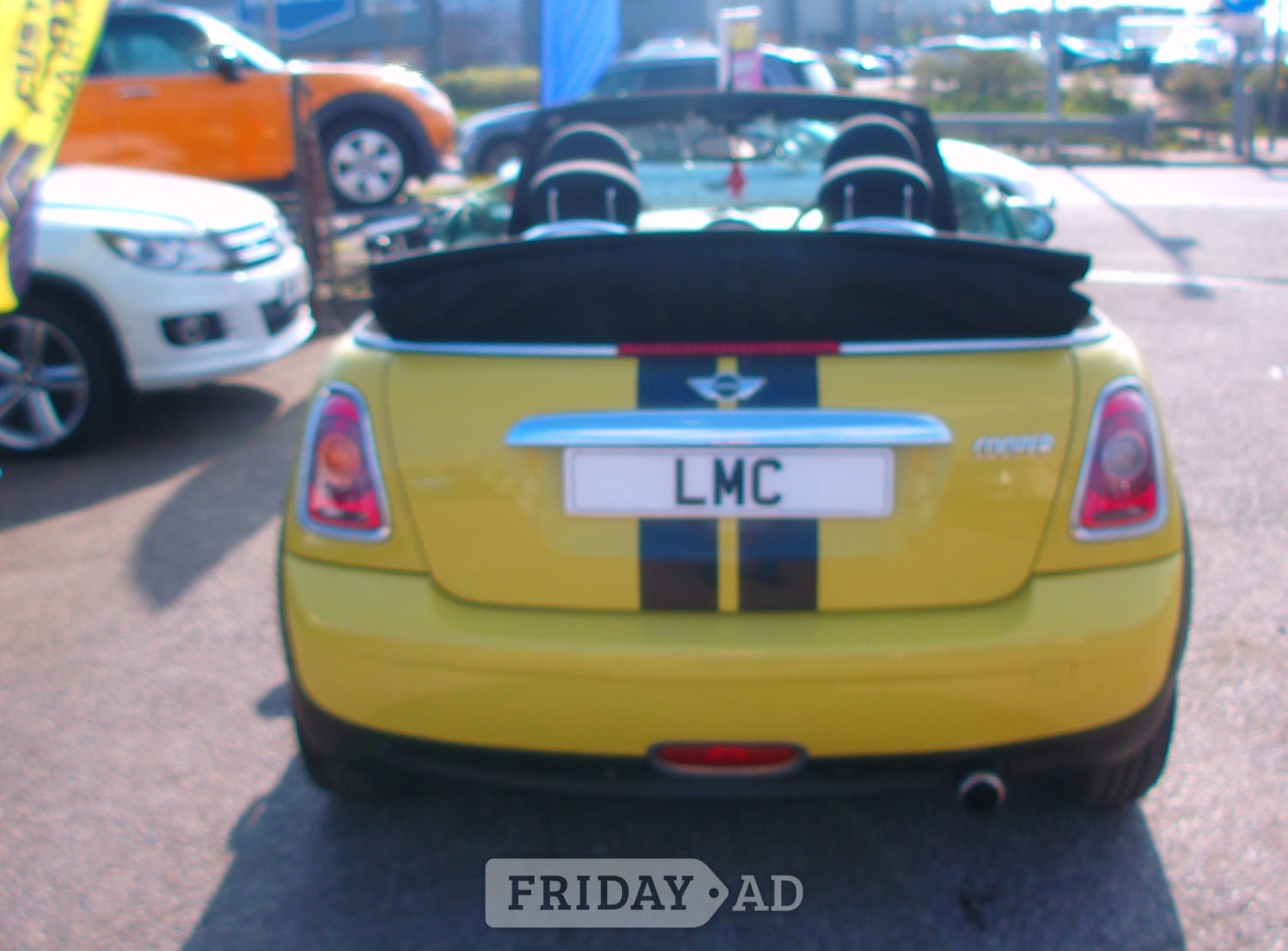 Mini Convertible 2010 - Cars