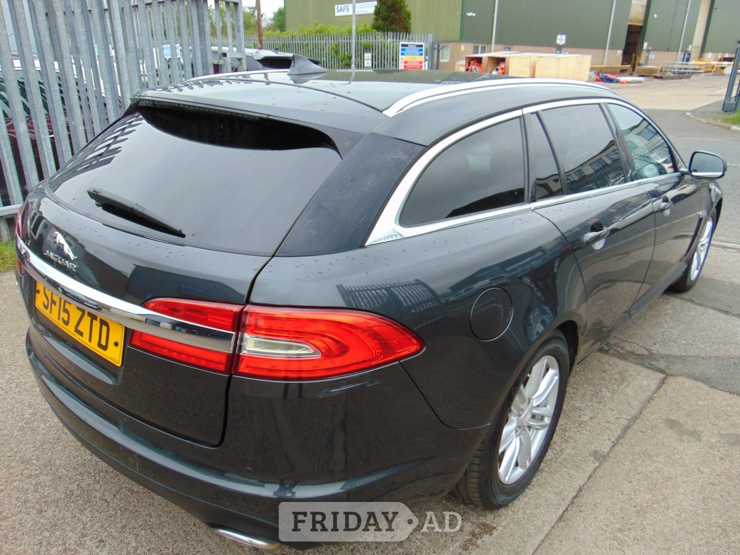 [ berth ]Jaguar XF
