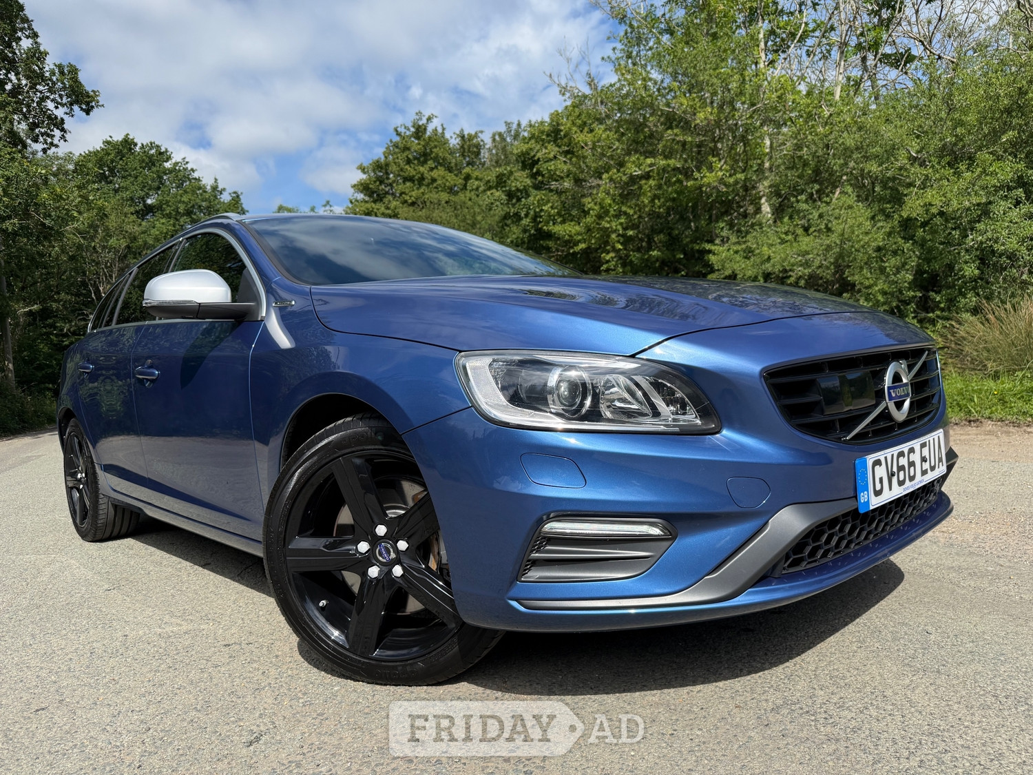 [ berth ]Volvo V60