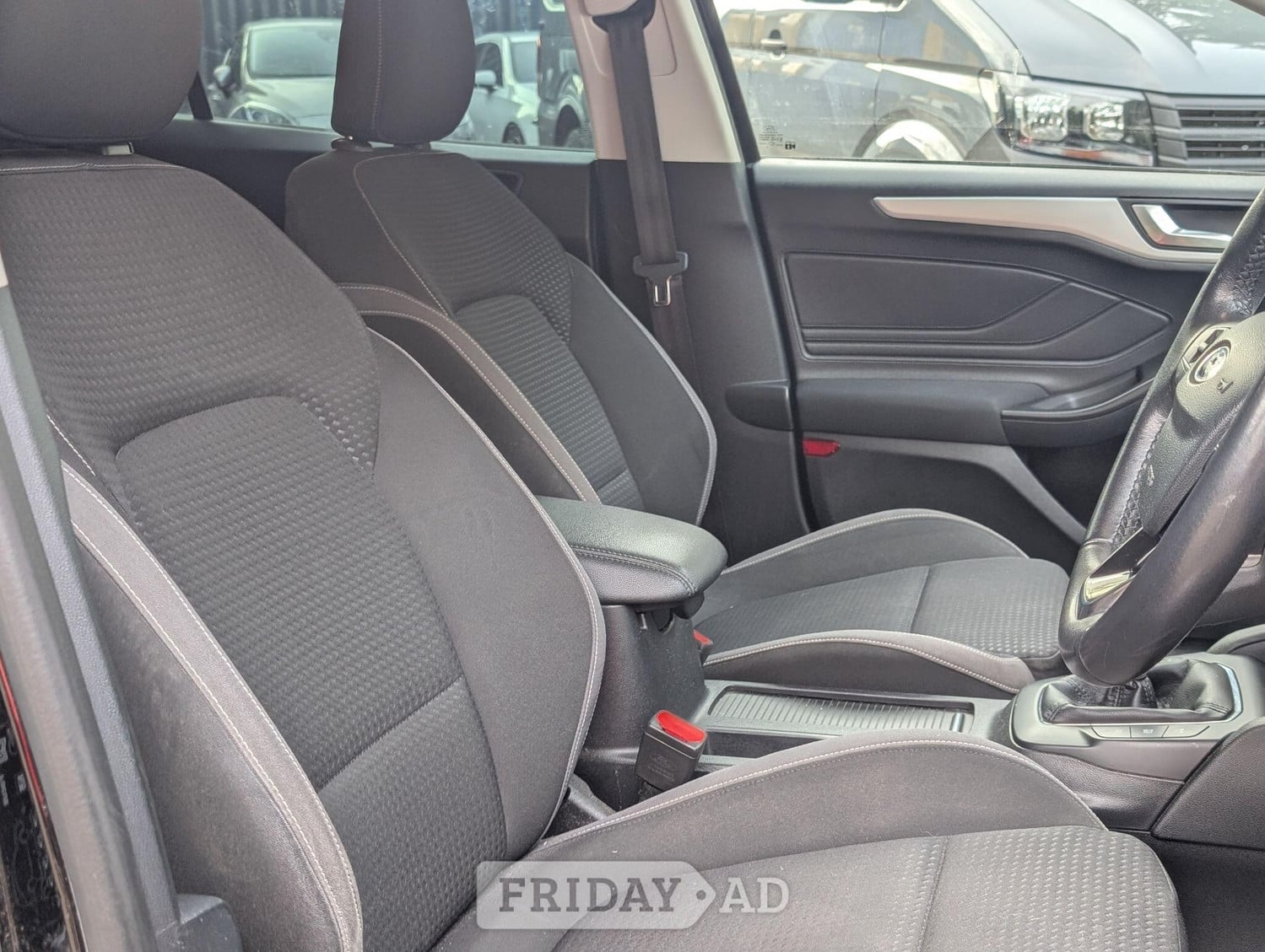 Ford Focus 2018 - Cars