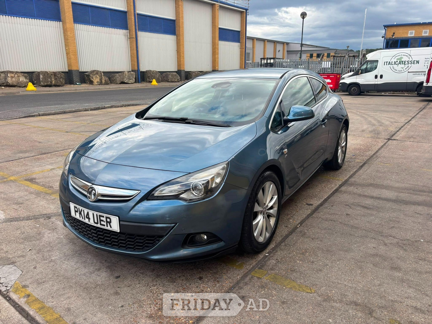 [ berth ]Vauxhall Astra