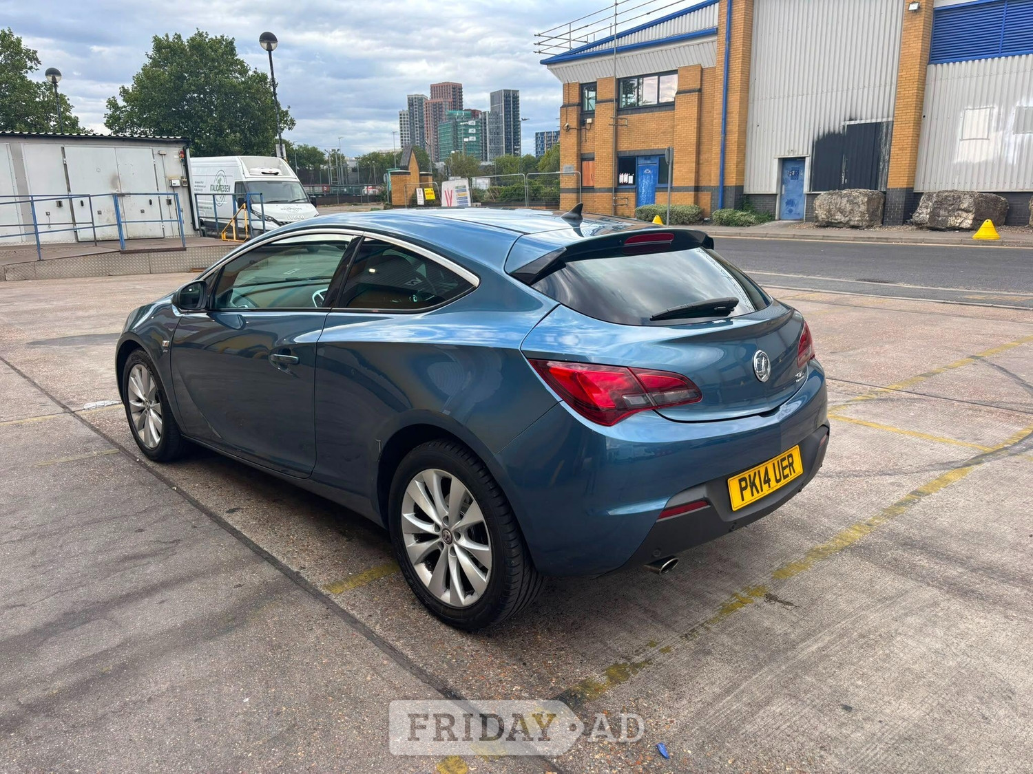 Vauxhall Astra 2014 - Cars in Wembley