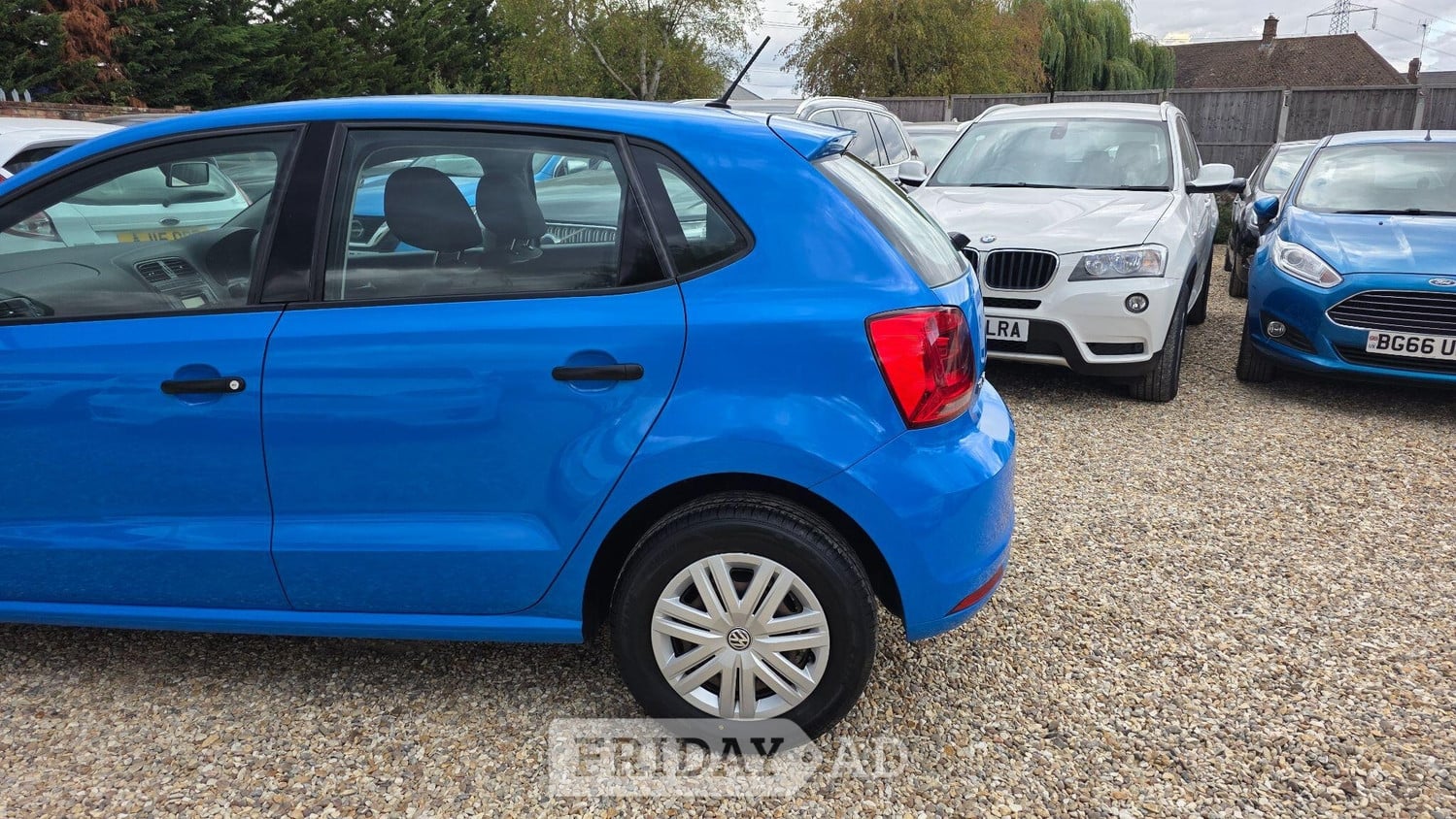 Volkswagen Polo 2016 - Cars