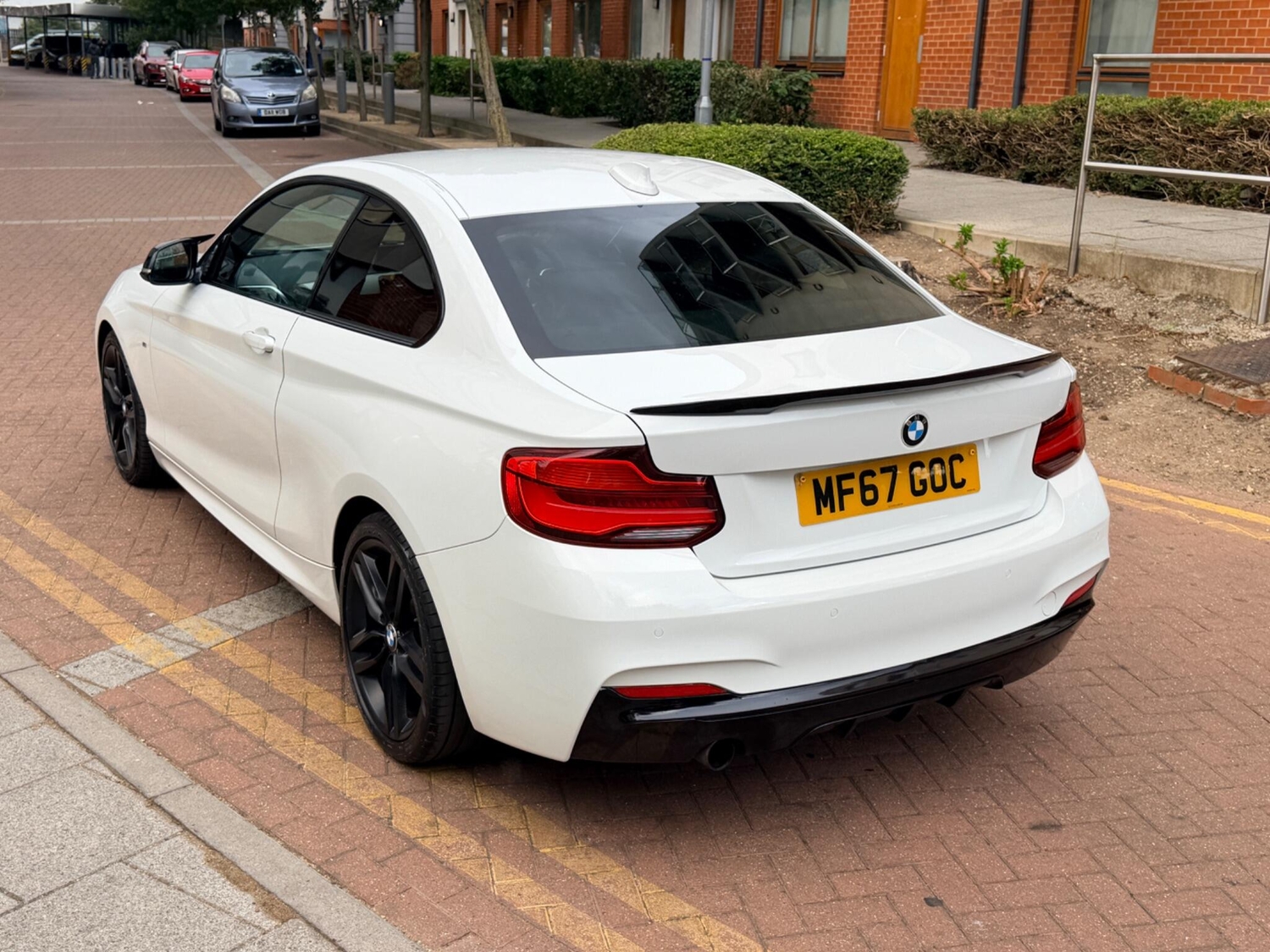 [ berth ]BMW 2 Series