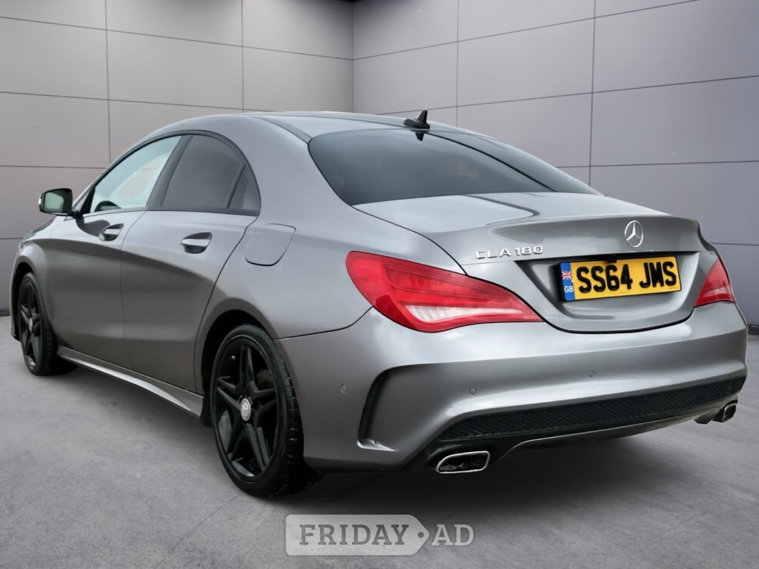 [ berth ]Mercedes-Benz CLA Class