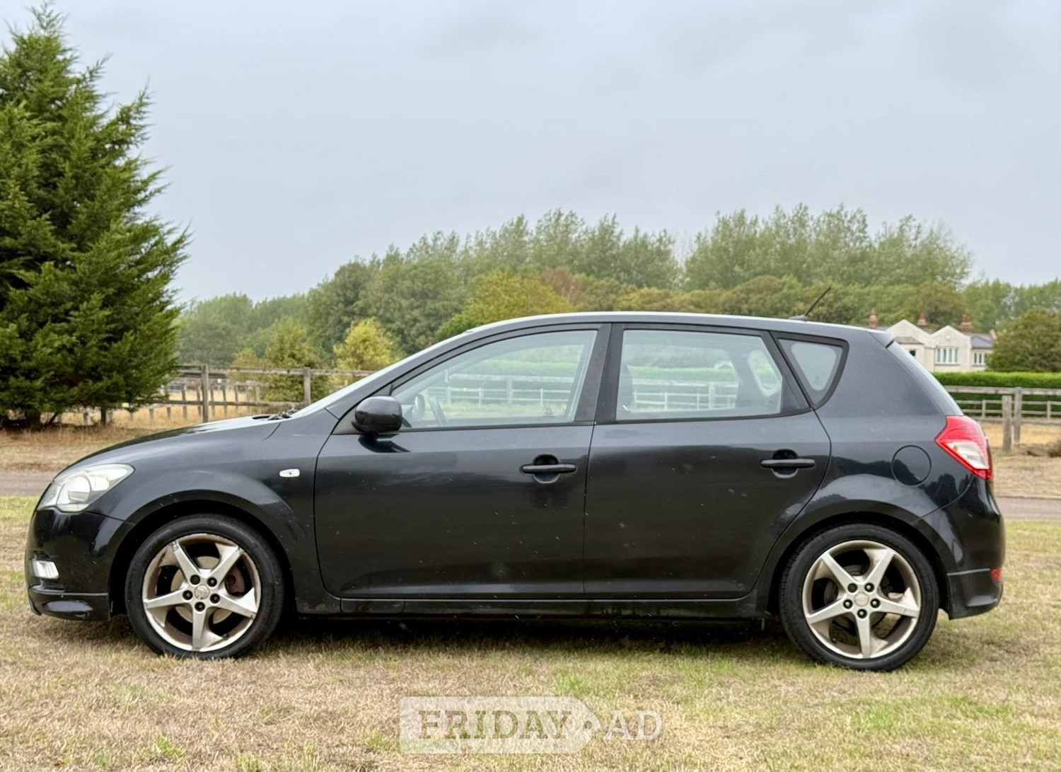 [ berth ]Kia Ceed