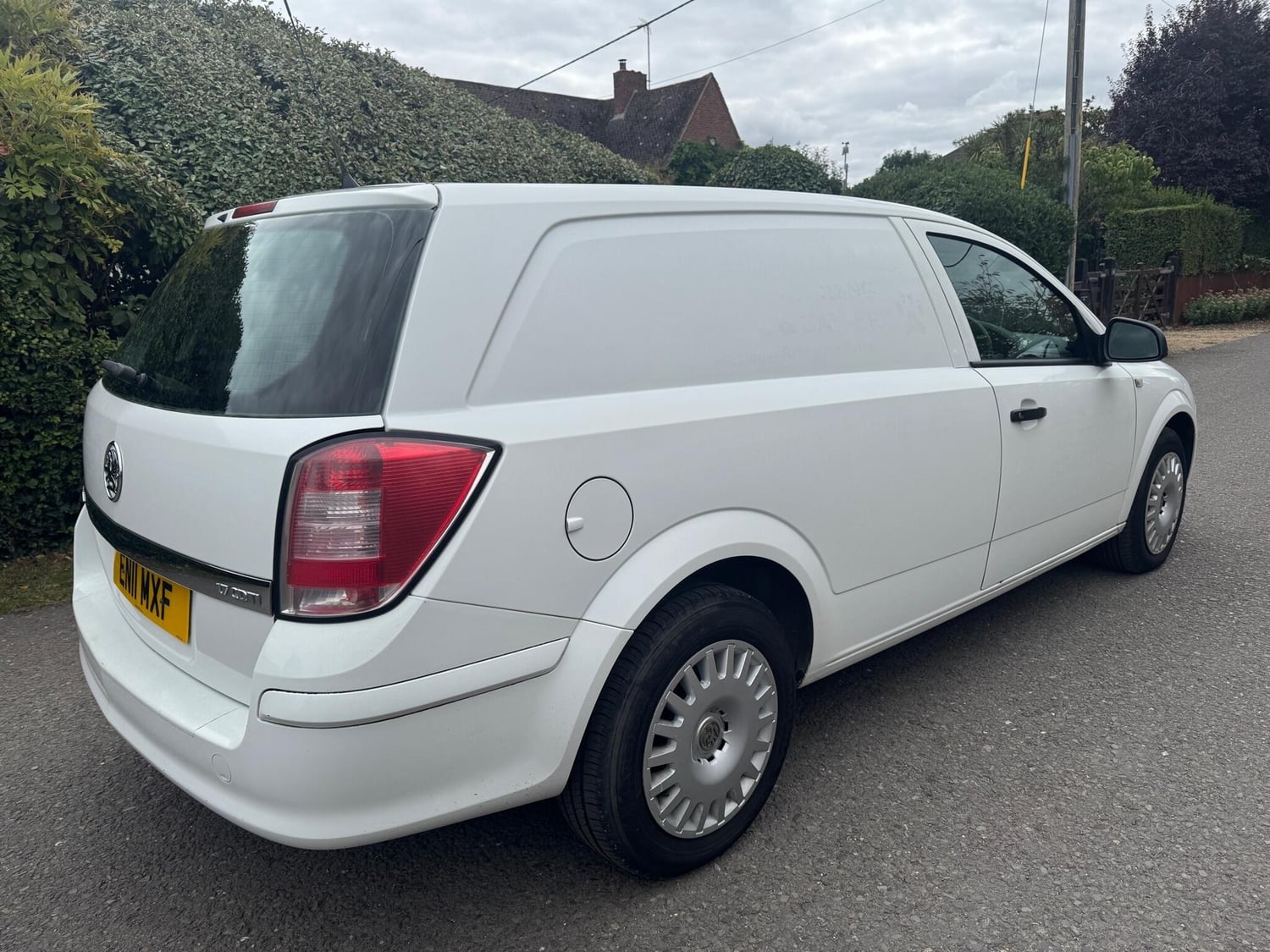 Vauxhall Astra Van 2011 - Vans & Commercial Vehicles in High Wycombe