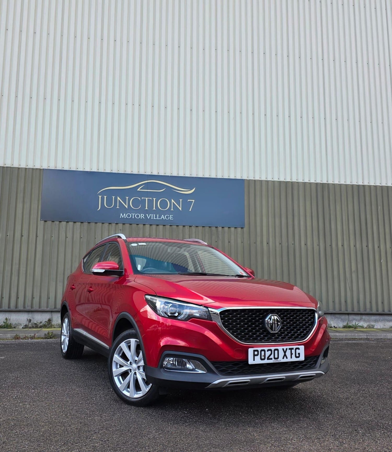 MG ZS 2020 - Cars
