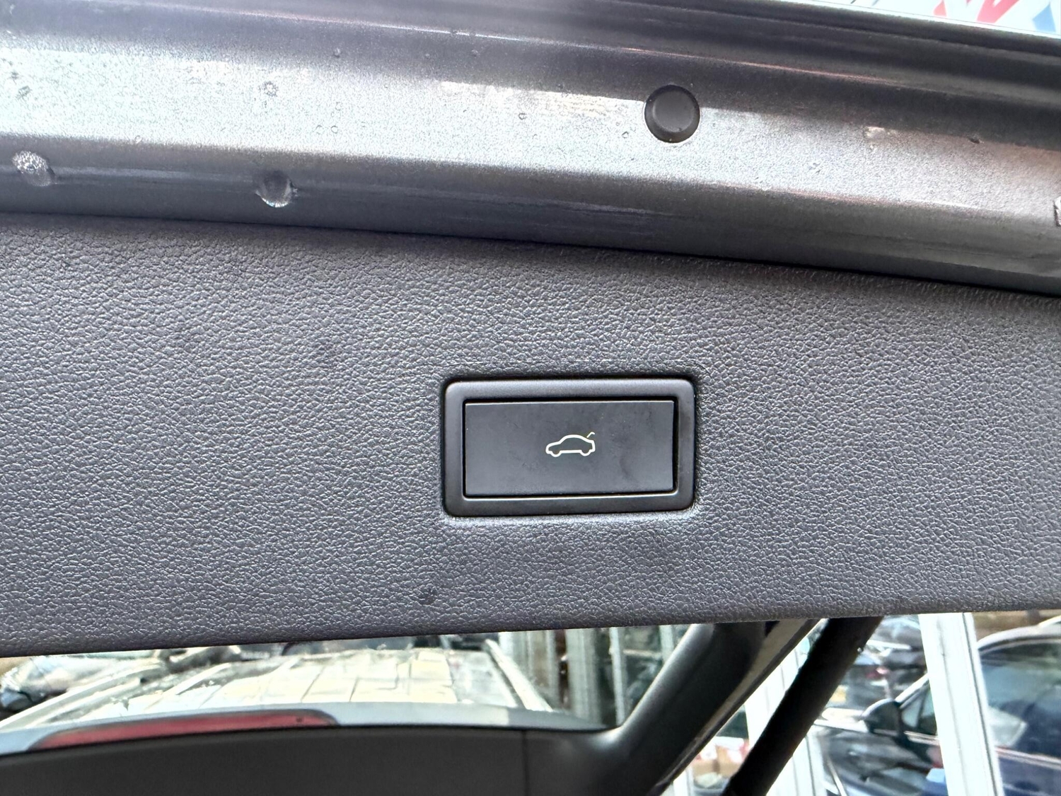 [ berth ]Volkswagen Tiguan