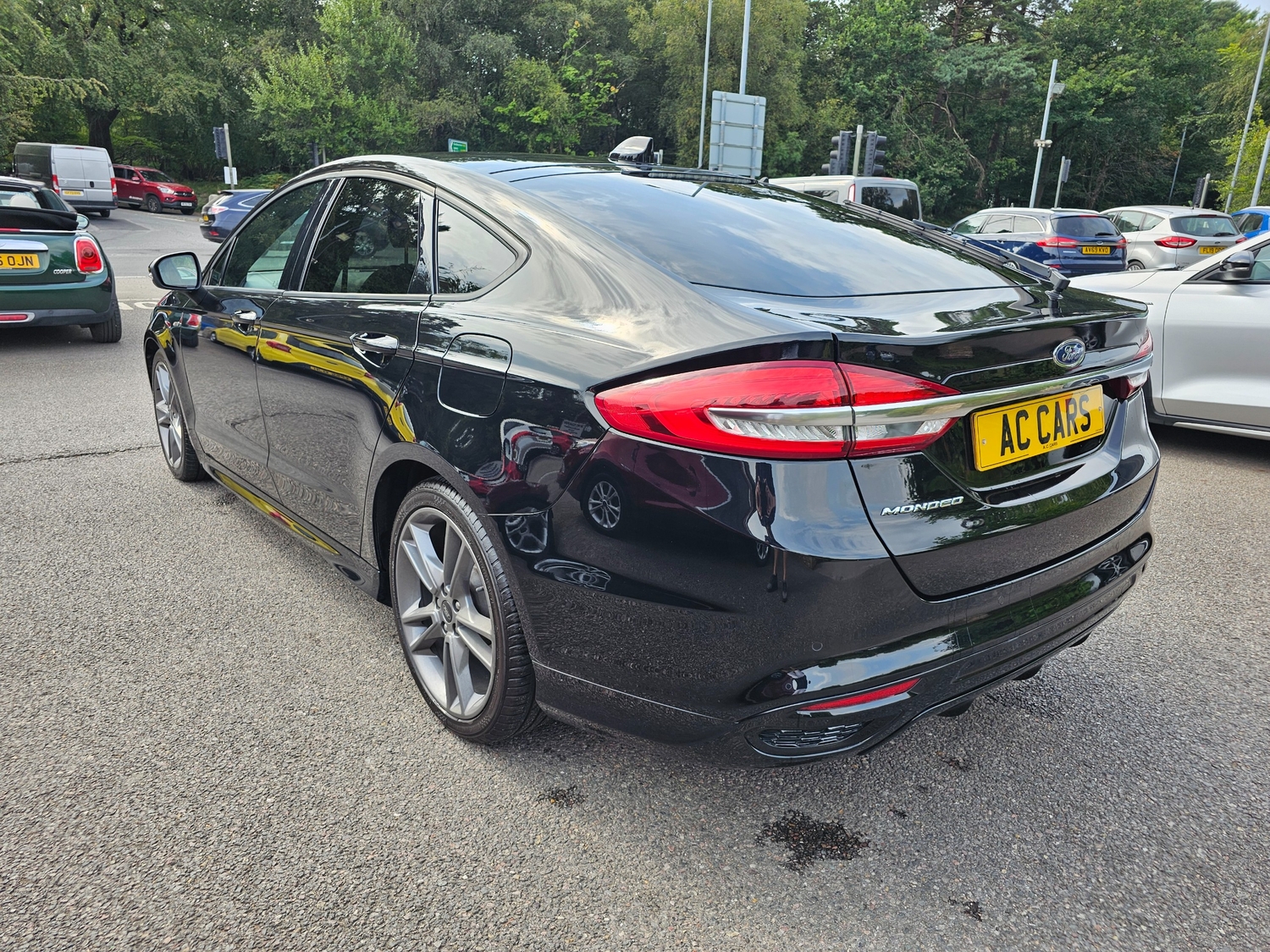 Ford Mondeo 2021 - Cars