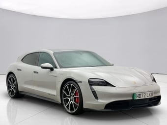 Porsche Taycan 2022