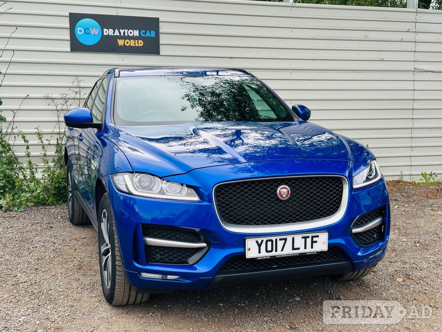 Jaguar F-Pace 2017 in Hillingdon