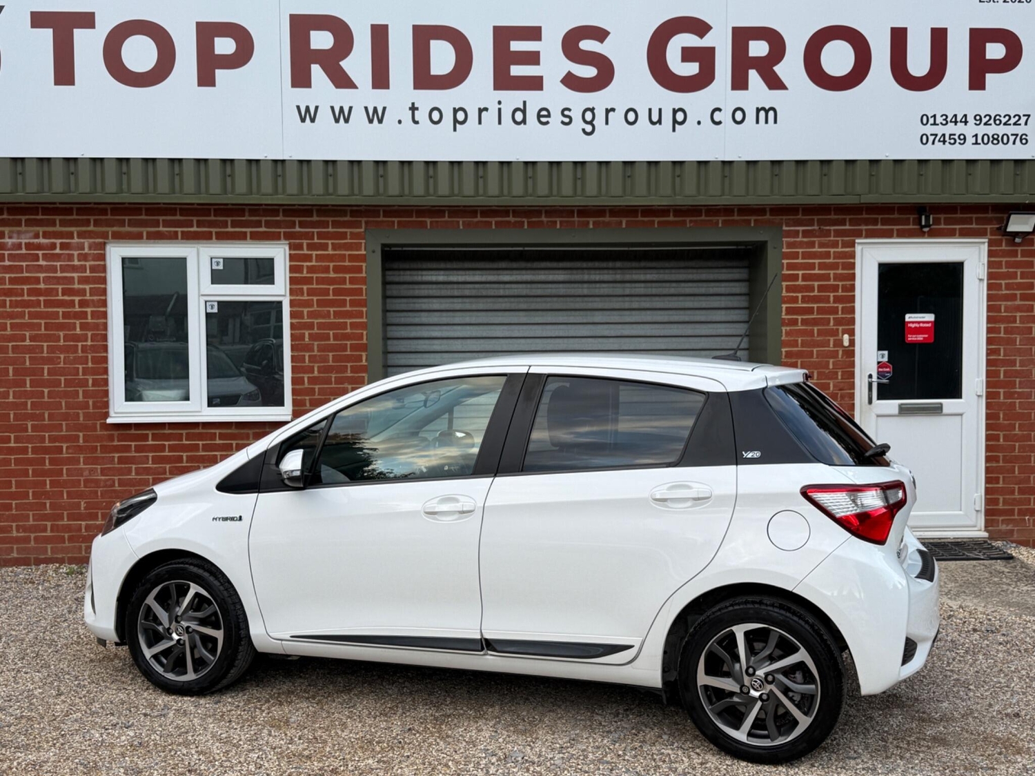 Toyota Yaris Crowthorne