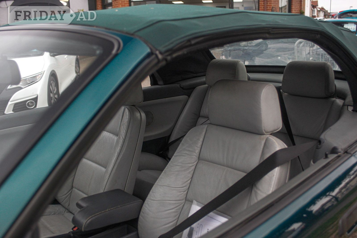 [ berth ]BMW 3 Series