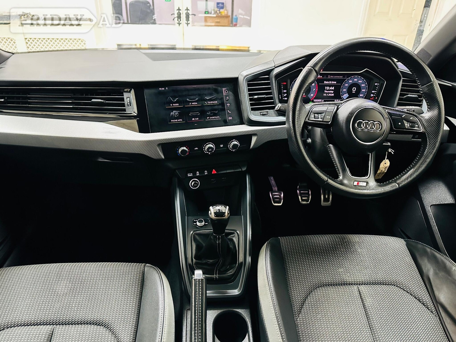 [ berth ]Audi A1