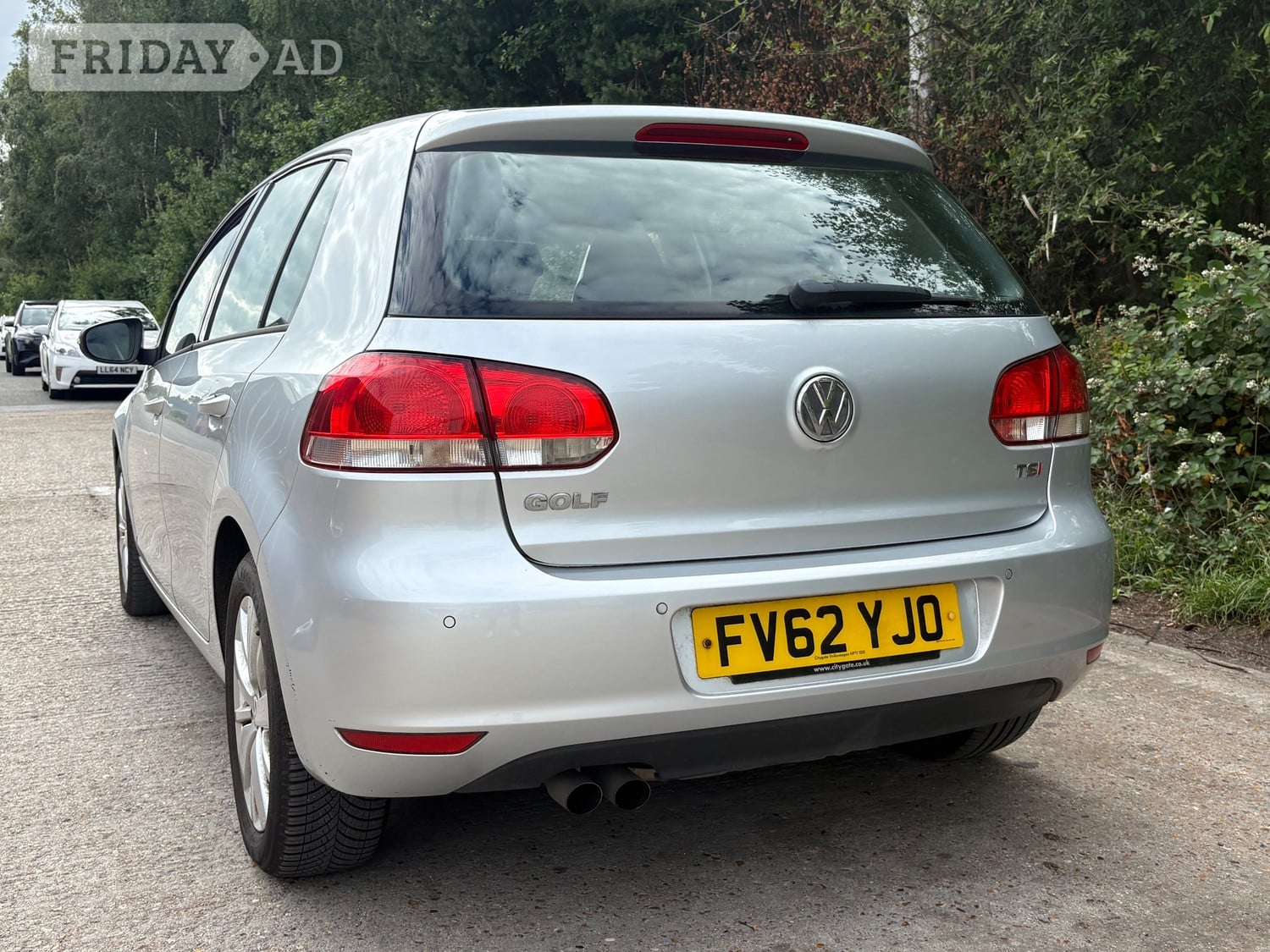 Volkswagen Golf 2012 - Cars