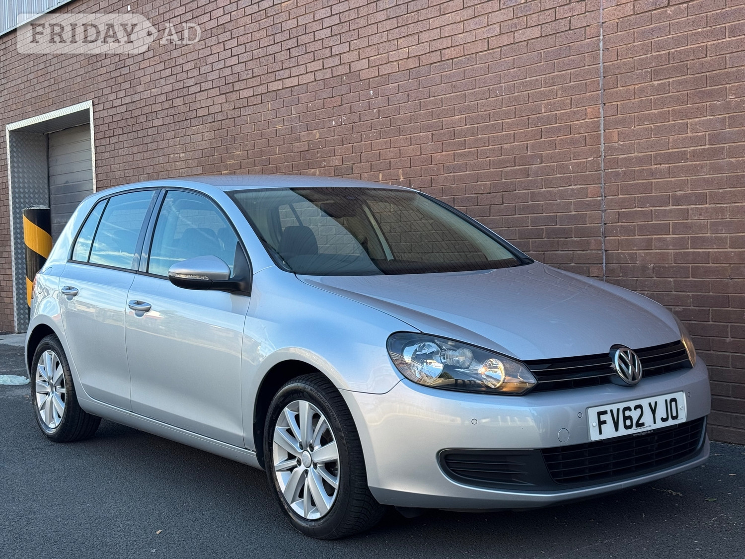 [ berth ]Volkswagen Golf