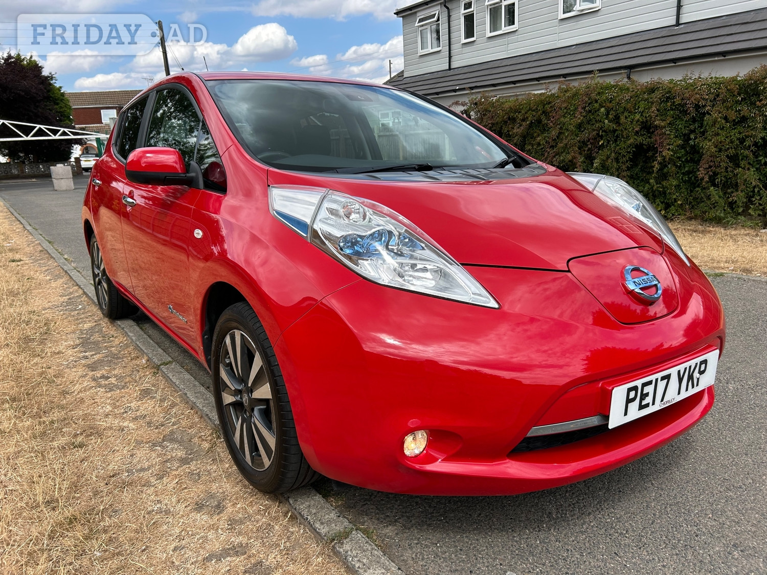 Nissan LEAF 2017 in Gillingham