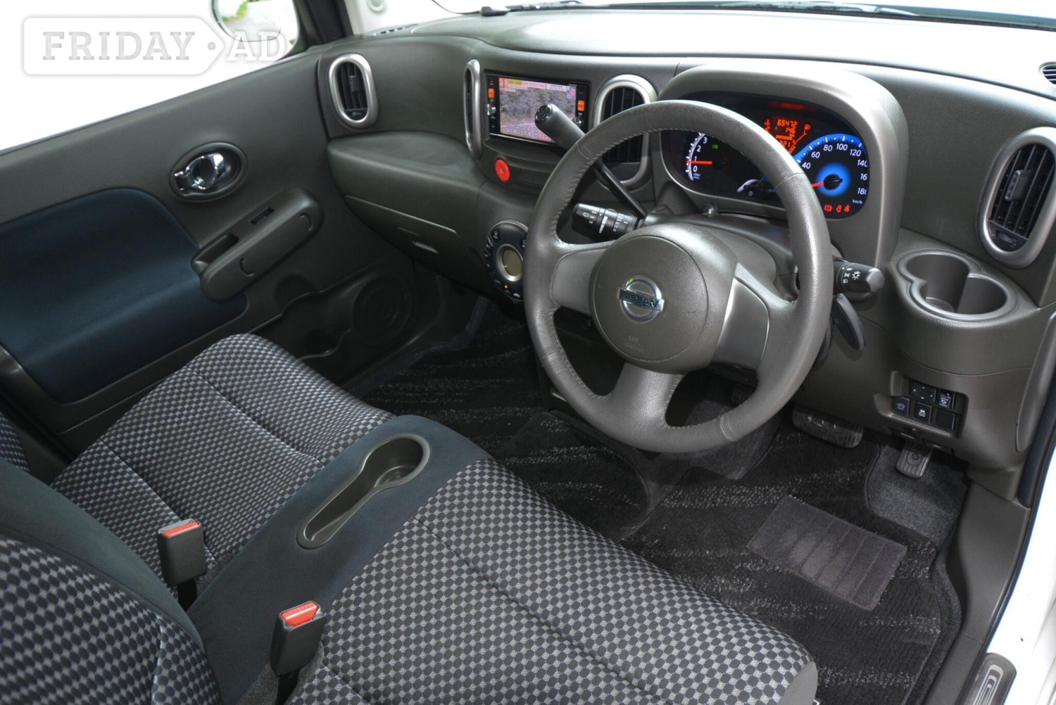 Nissan Cube Chingford