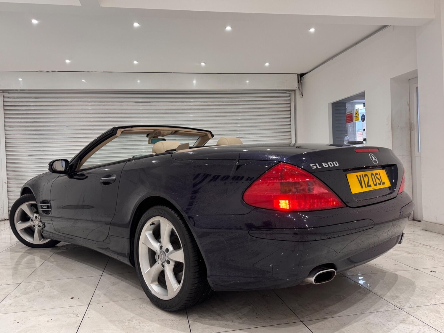 [ berth ]Mercedes-Benz SL