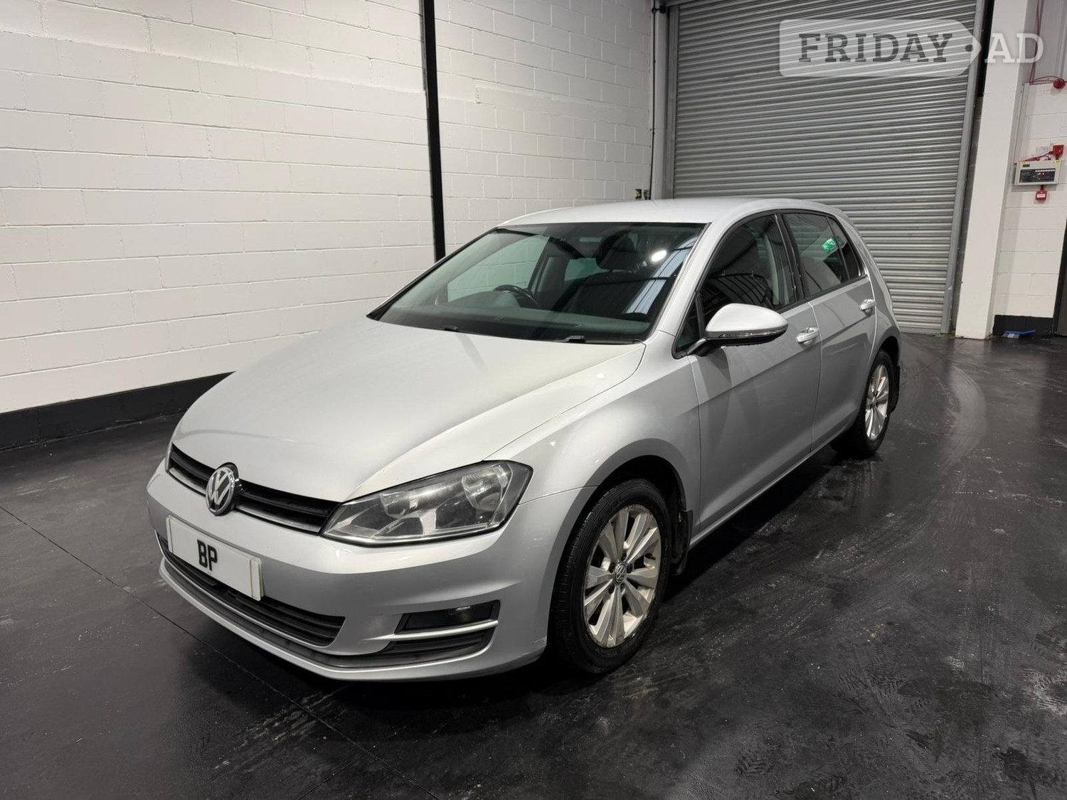 [ berth ]Volkswagen Golf