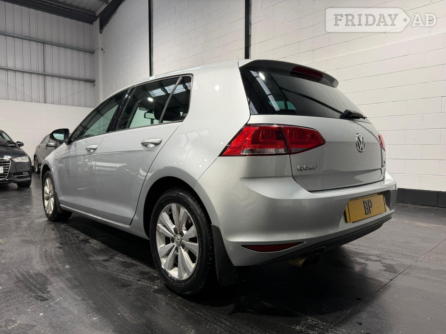 Volkswagen Golf 2013 - Cars in Bradford