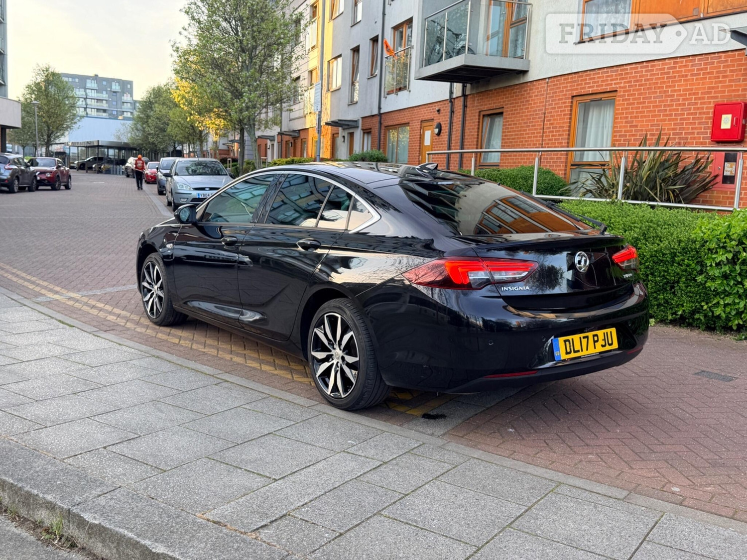 Vauxhall Insignia 2017 - Cars