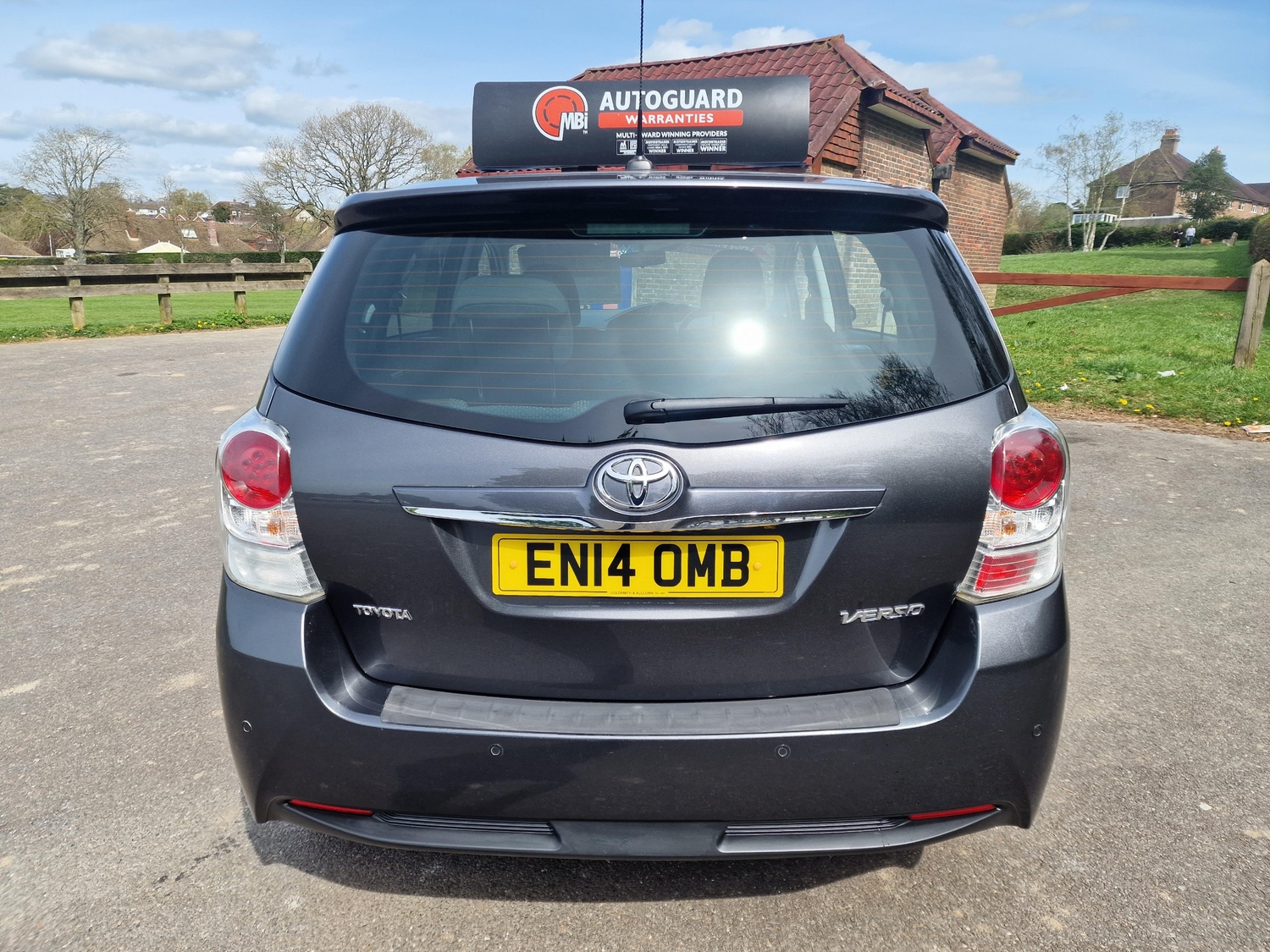 Toyota Verso 2014 - Cars