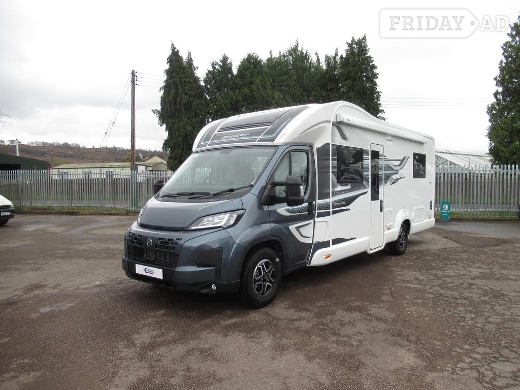 Swift Escape 674 Whitchurch