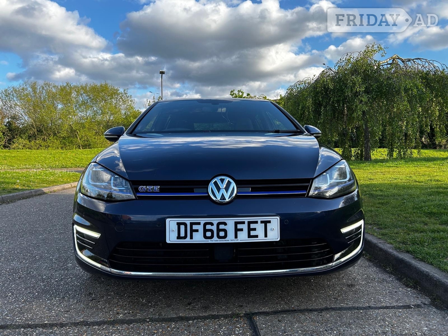 Volkswagen Golf 2016 - Cars
