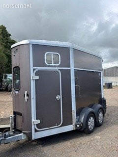 Ifor Williams HB506  Horse Trailer