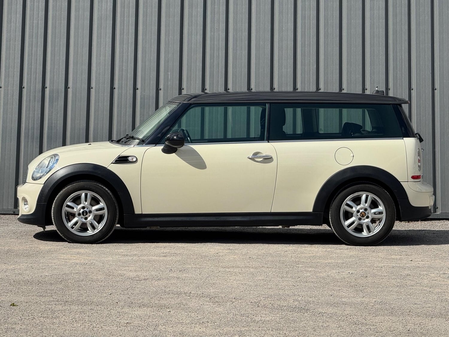 Mini Clubman 2011 - Cars