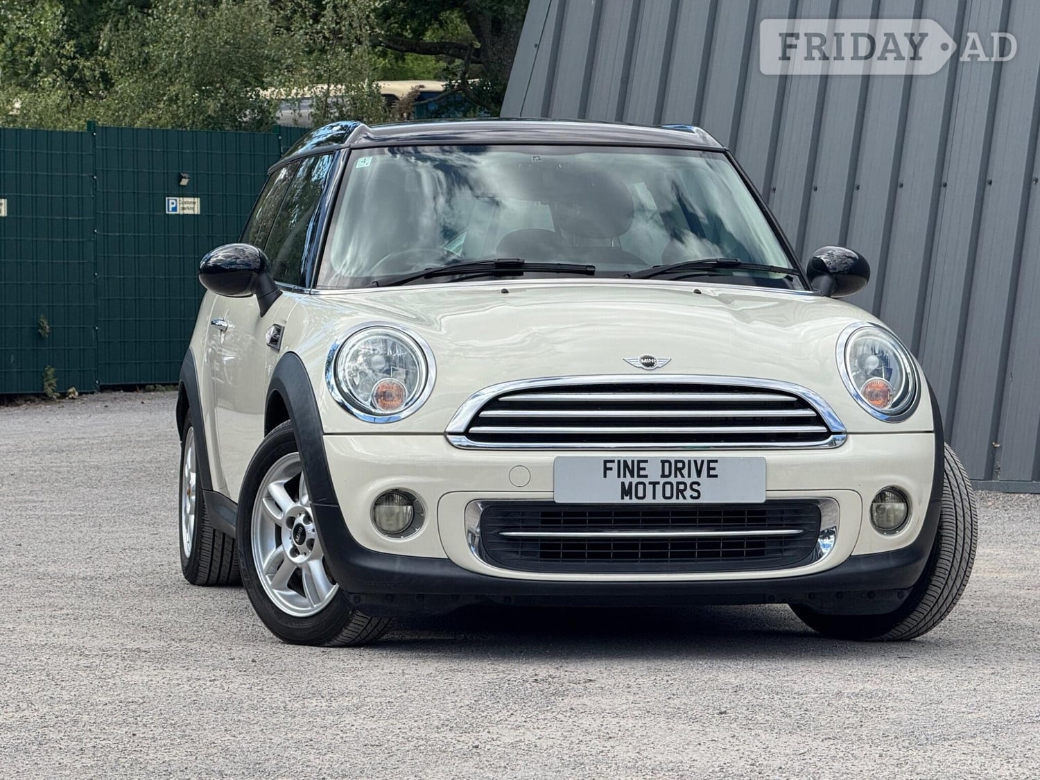 Mini Clubman 2012 in Farnham