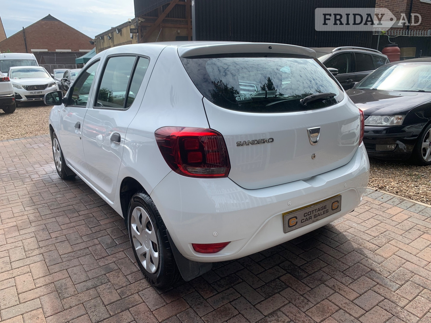 Dacia Sandero 2017 - Cars in Hayes