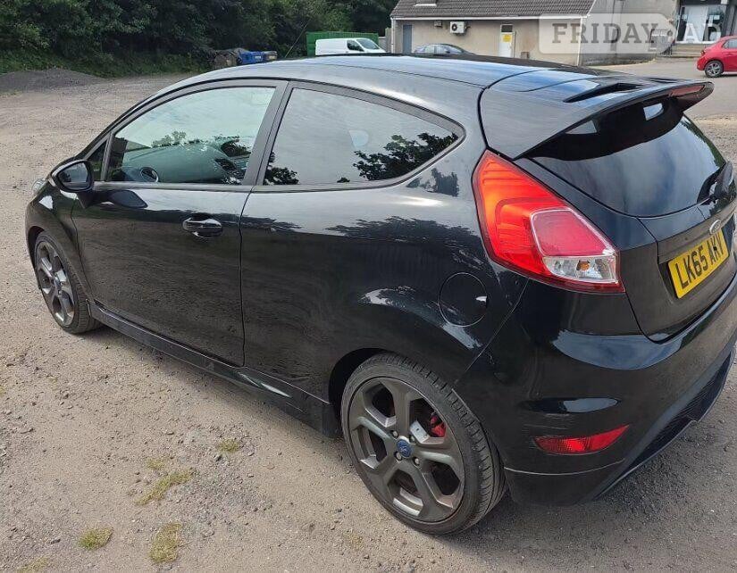 [ berth ]Ford Fiesta