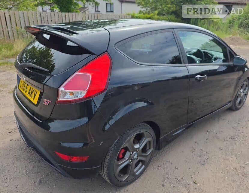Ford Fiesta 2015 - Cars in Renfrew