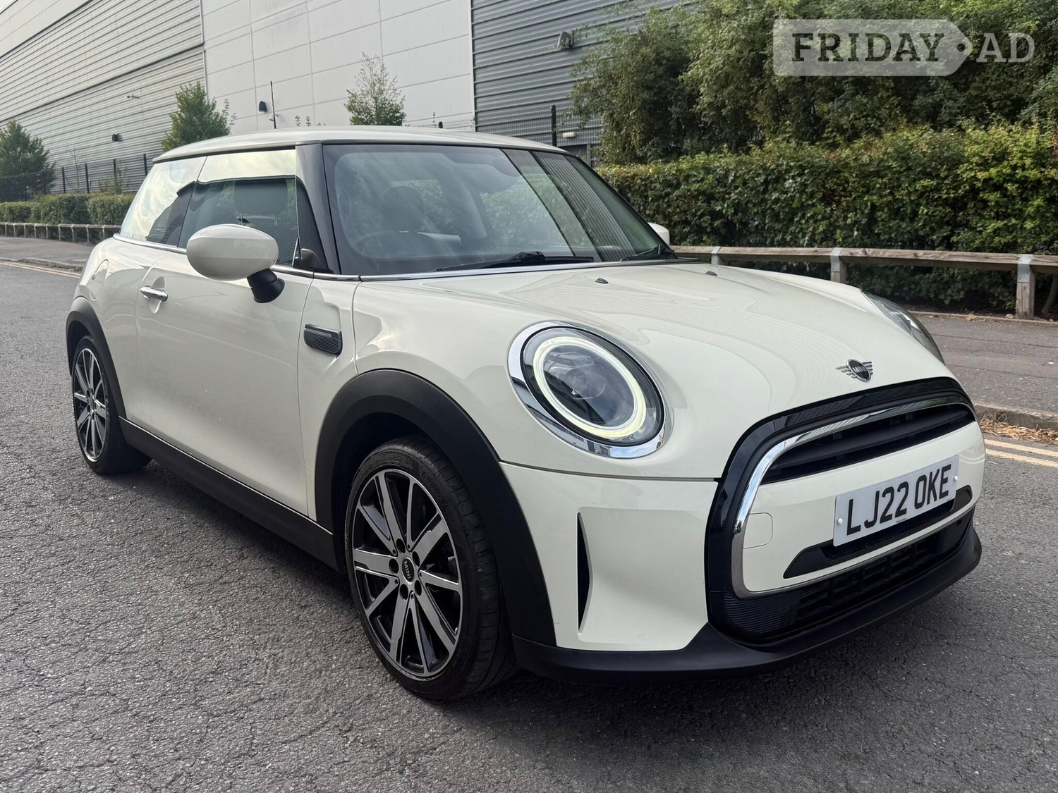 Mini Hatch 2022 in Birmingham