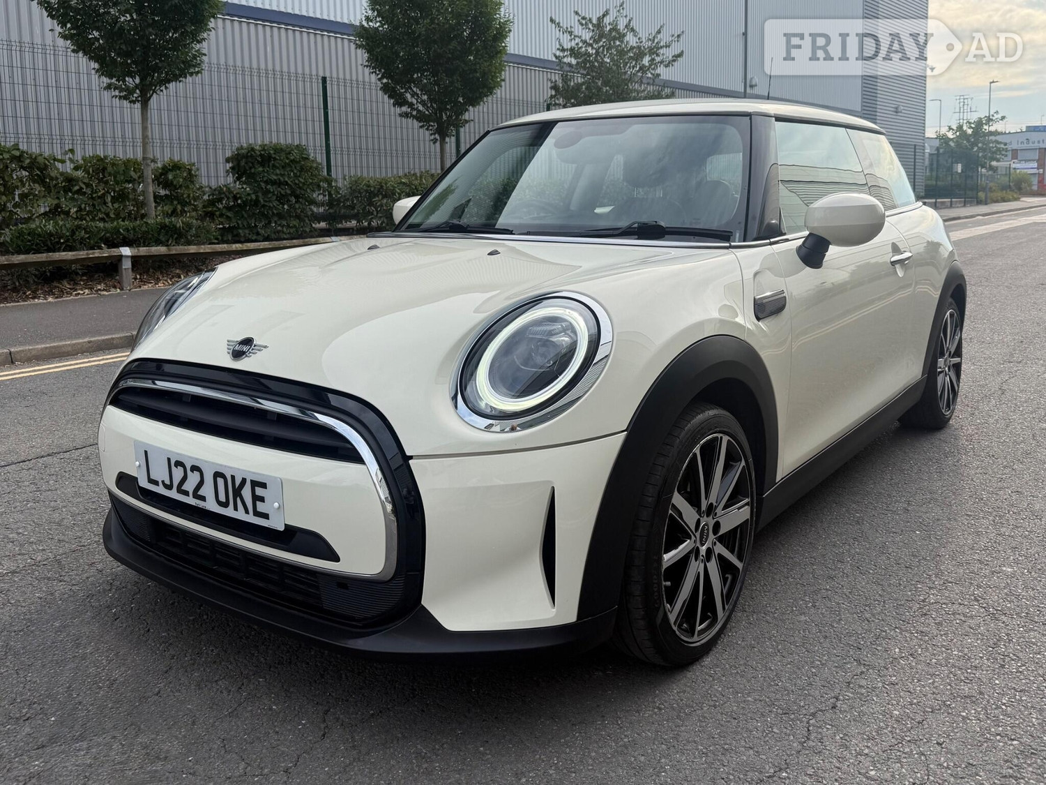[ berth ]Mini Hatch