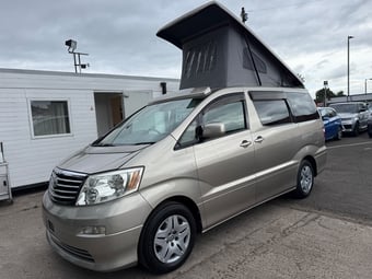 Toyota Alphard 2004