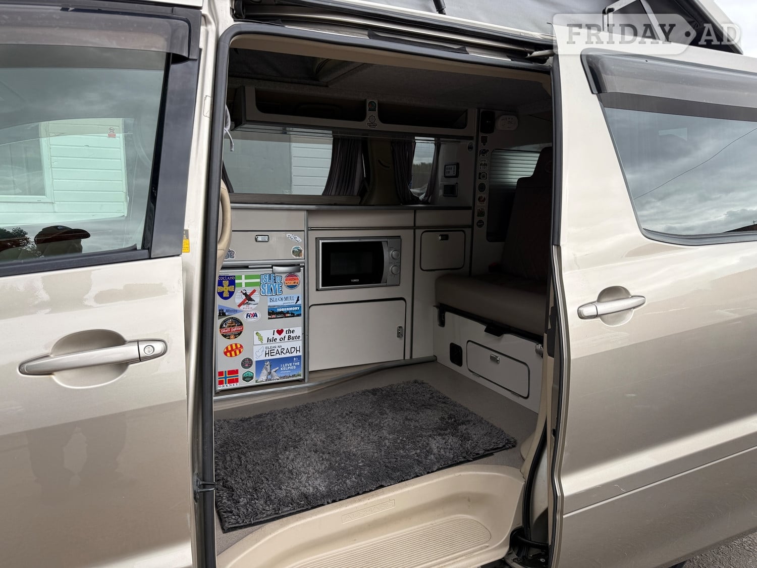 Toyota Alphard 2004 - Motorhomes & Caravans
