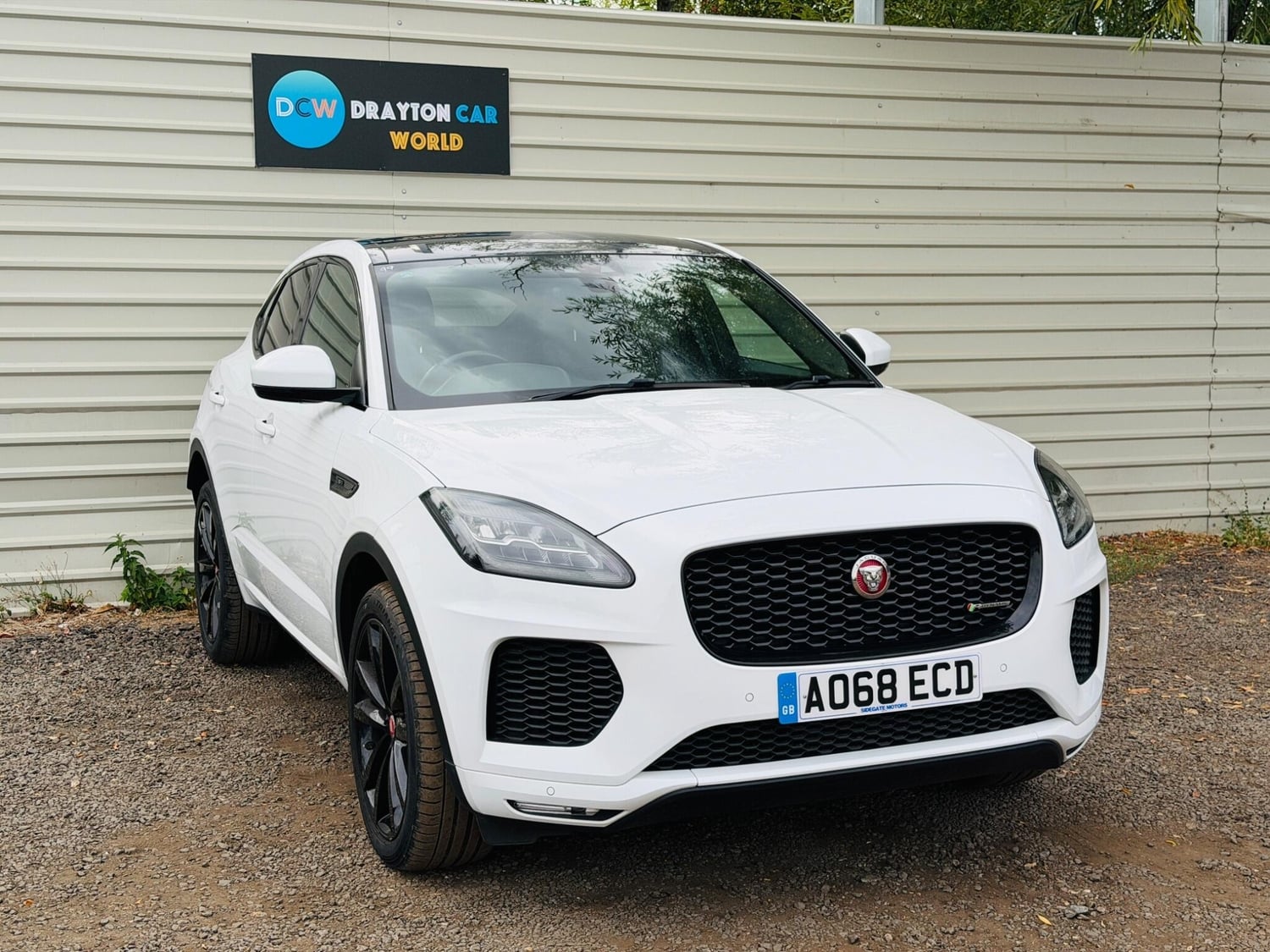 Jaguar E-Pace 2018 in Hillingdon