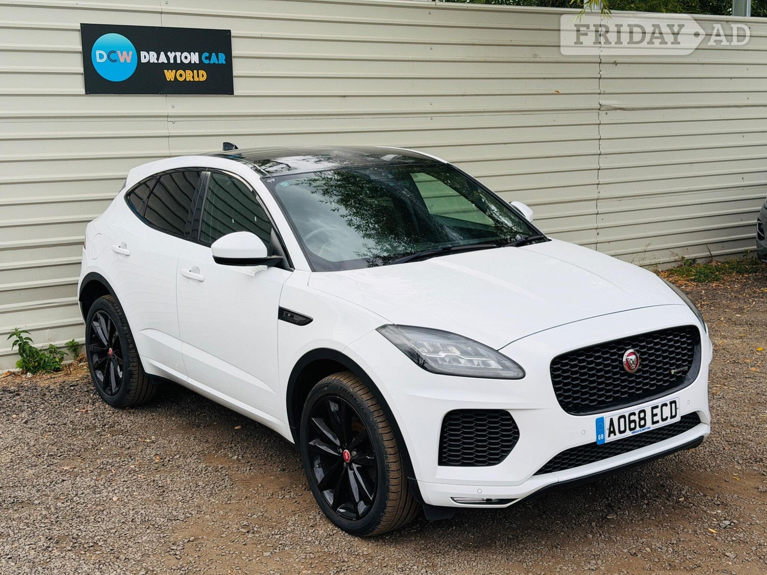 Jaguar E-Pace 2018 - Cars