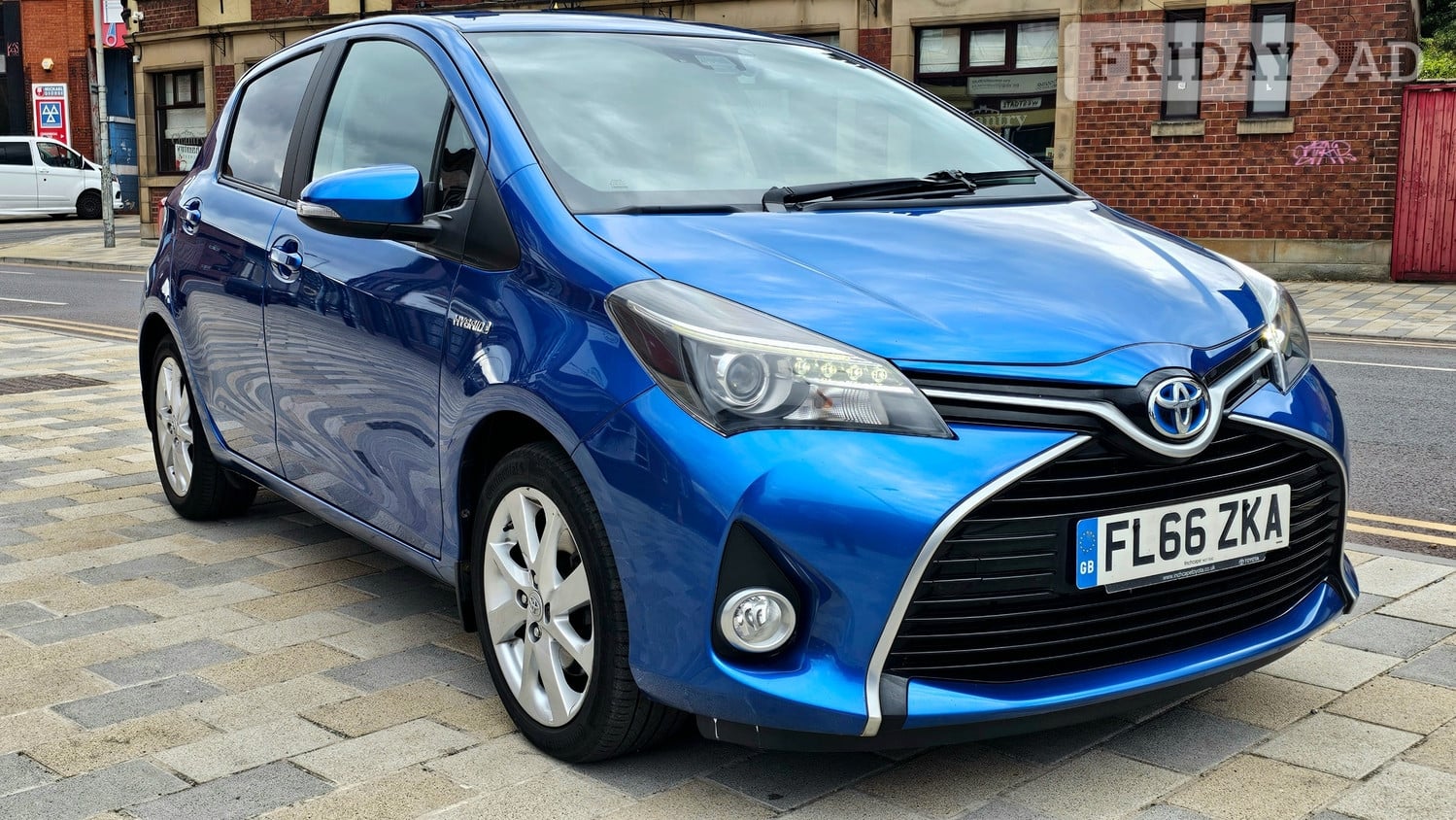 Toyota Yaris 2016 in Rotherham