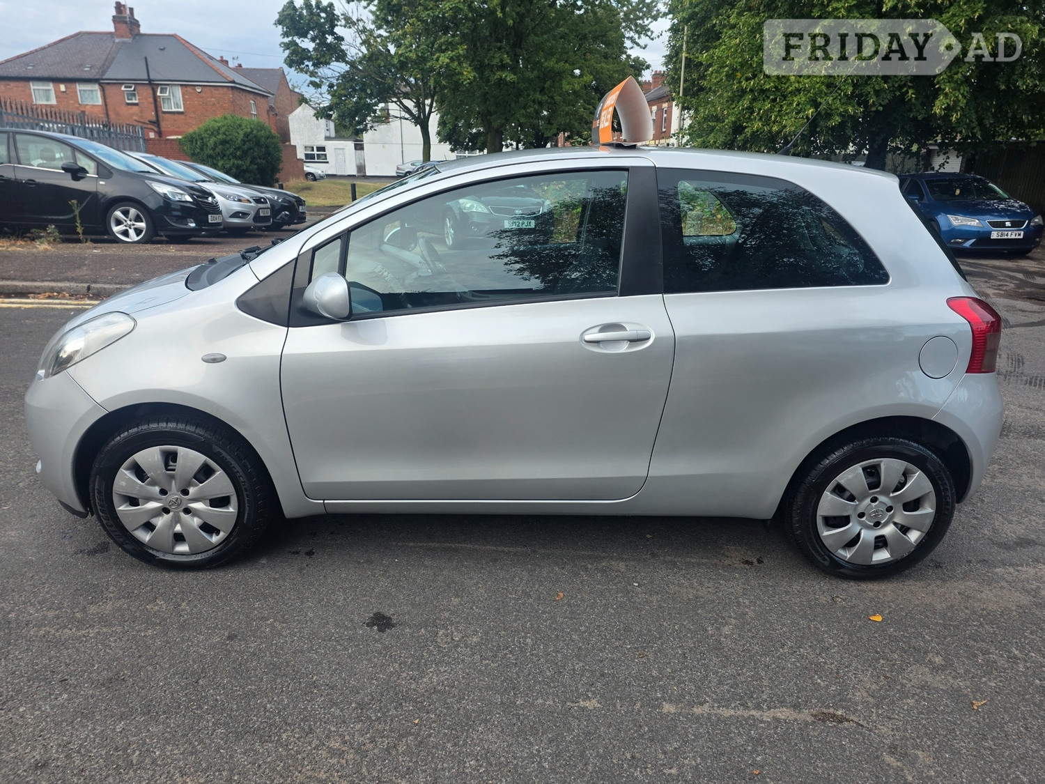 Toyota Yaris 2008 - Cars