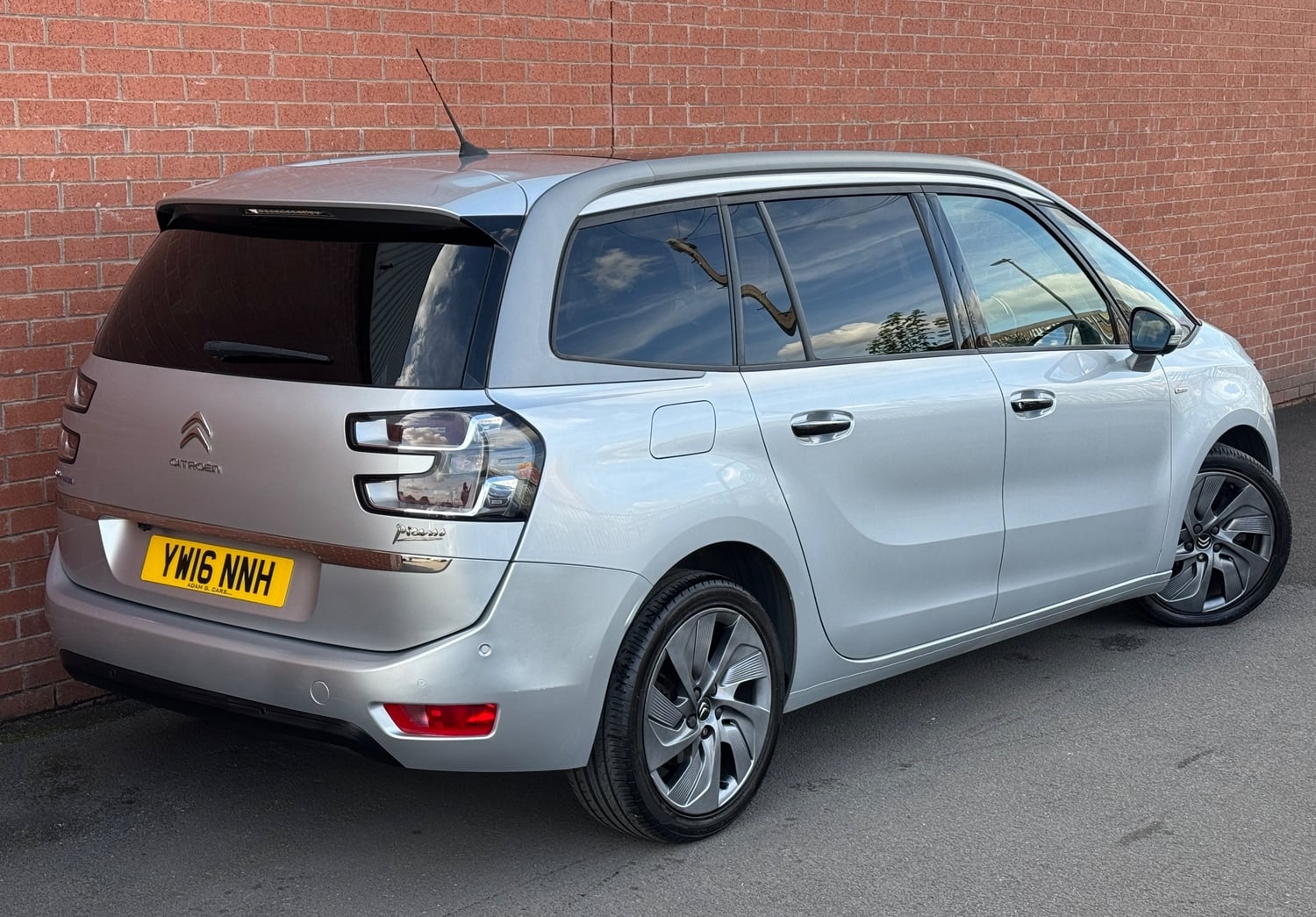 Citroen Grand C4 Picasso 2016 - Cars in Doncaster