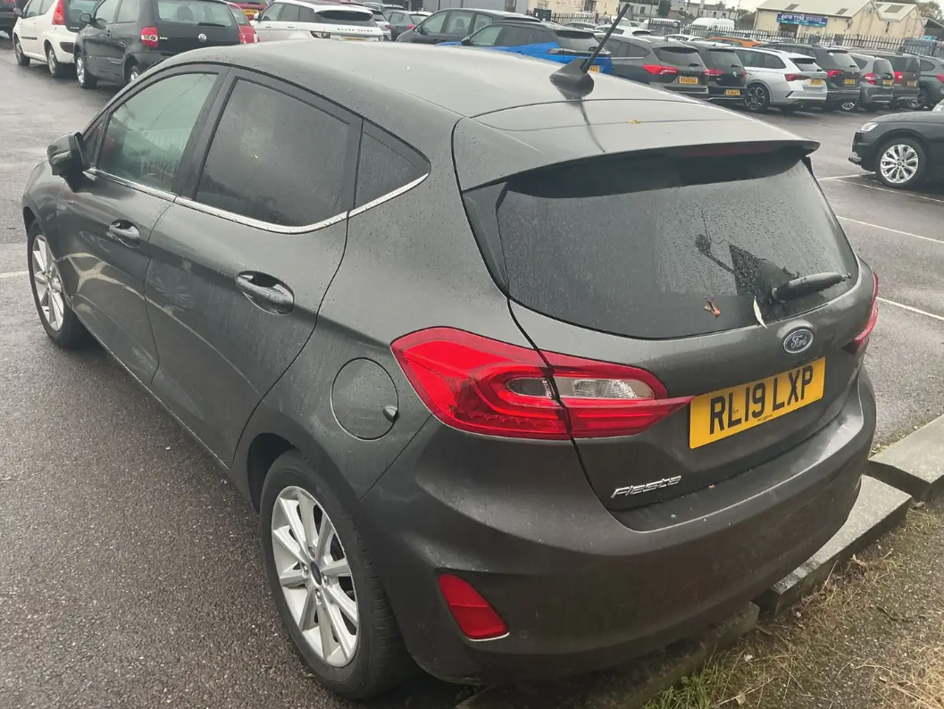 Ford Fiesta 2019 - Cars in Harrow