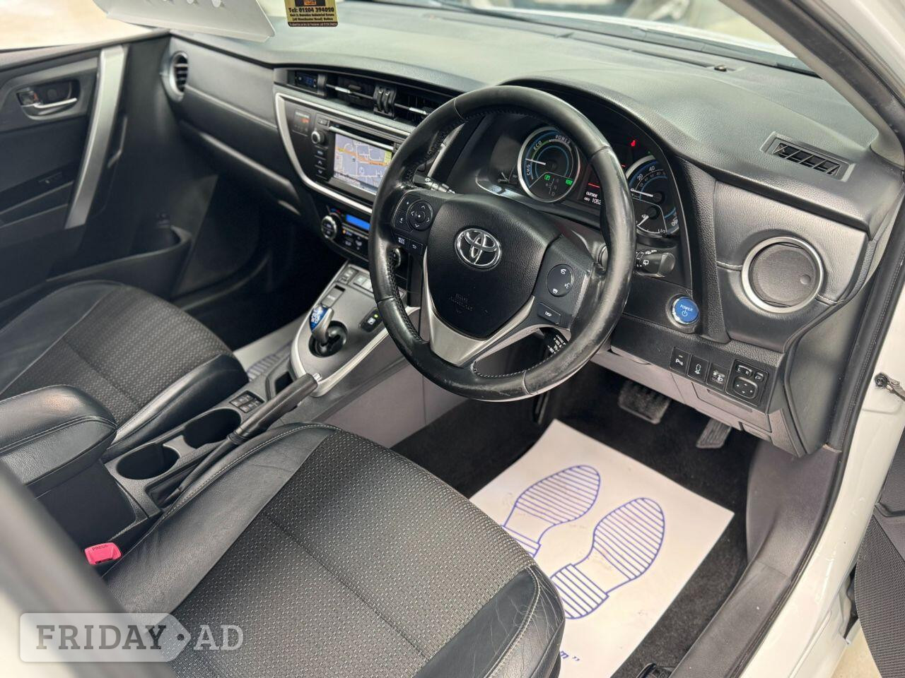 [ berth ]Toyota Auris