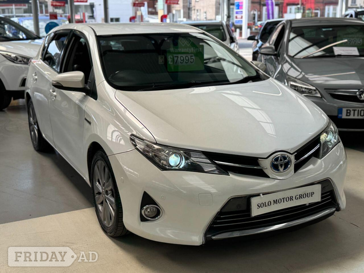 Toyota Auris 2014 - Cars