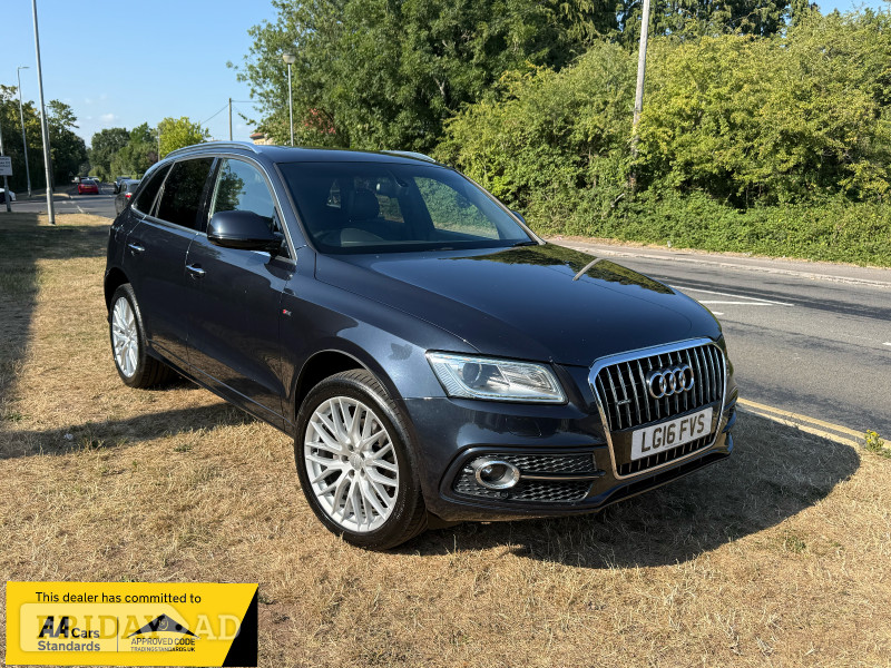 Audi Q5 2016 in Bristol